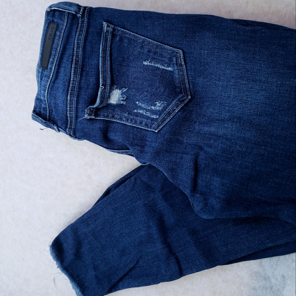 Cello Jeans size 7